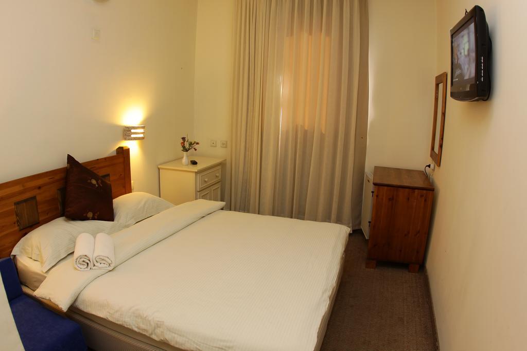 Savyonei-Hagalil Hotel 예소드하말라 외부 사진